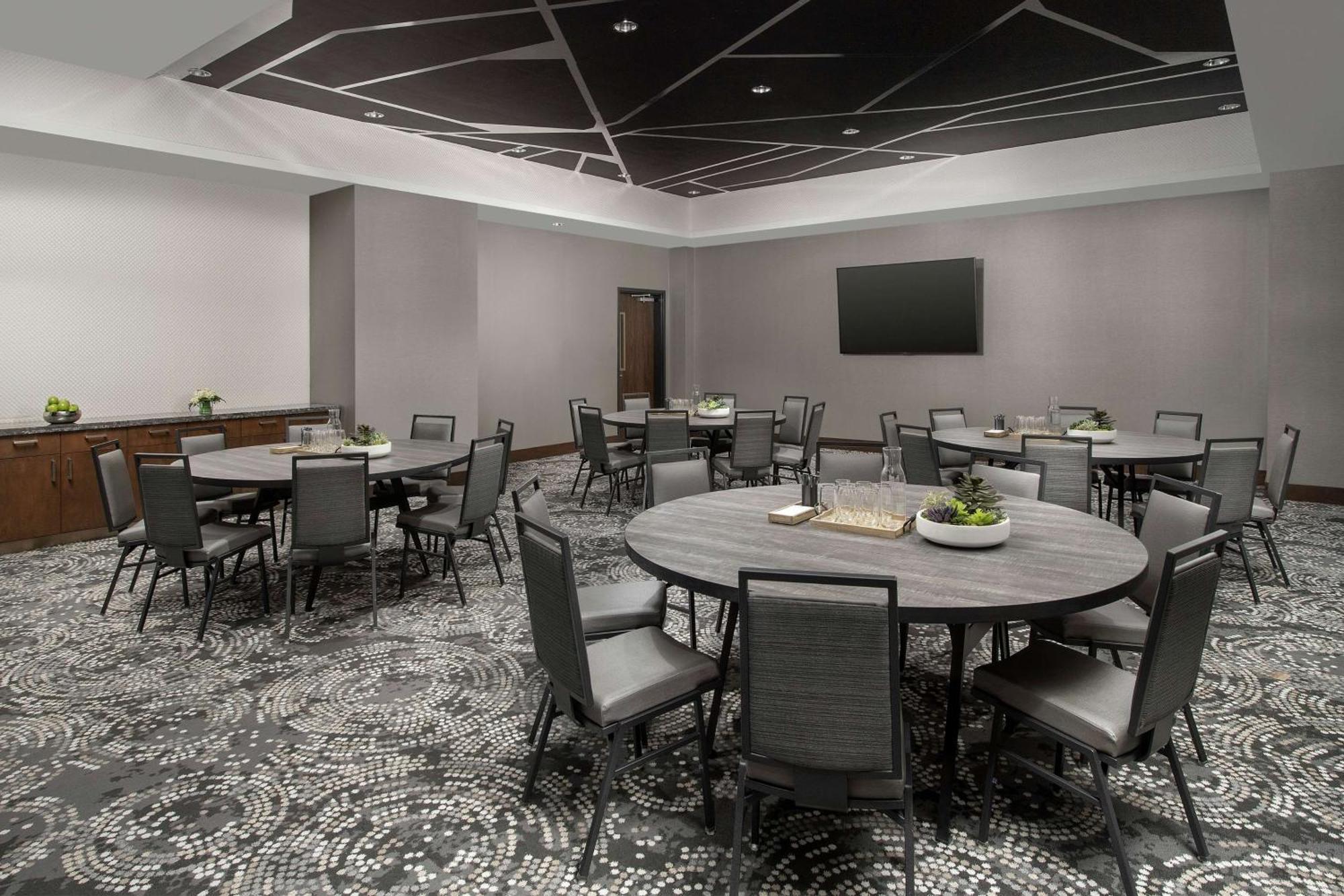Embassy Suites By Hilton Knoxville Downtown Luaran gambar