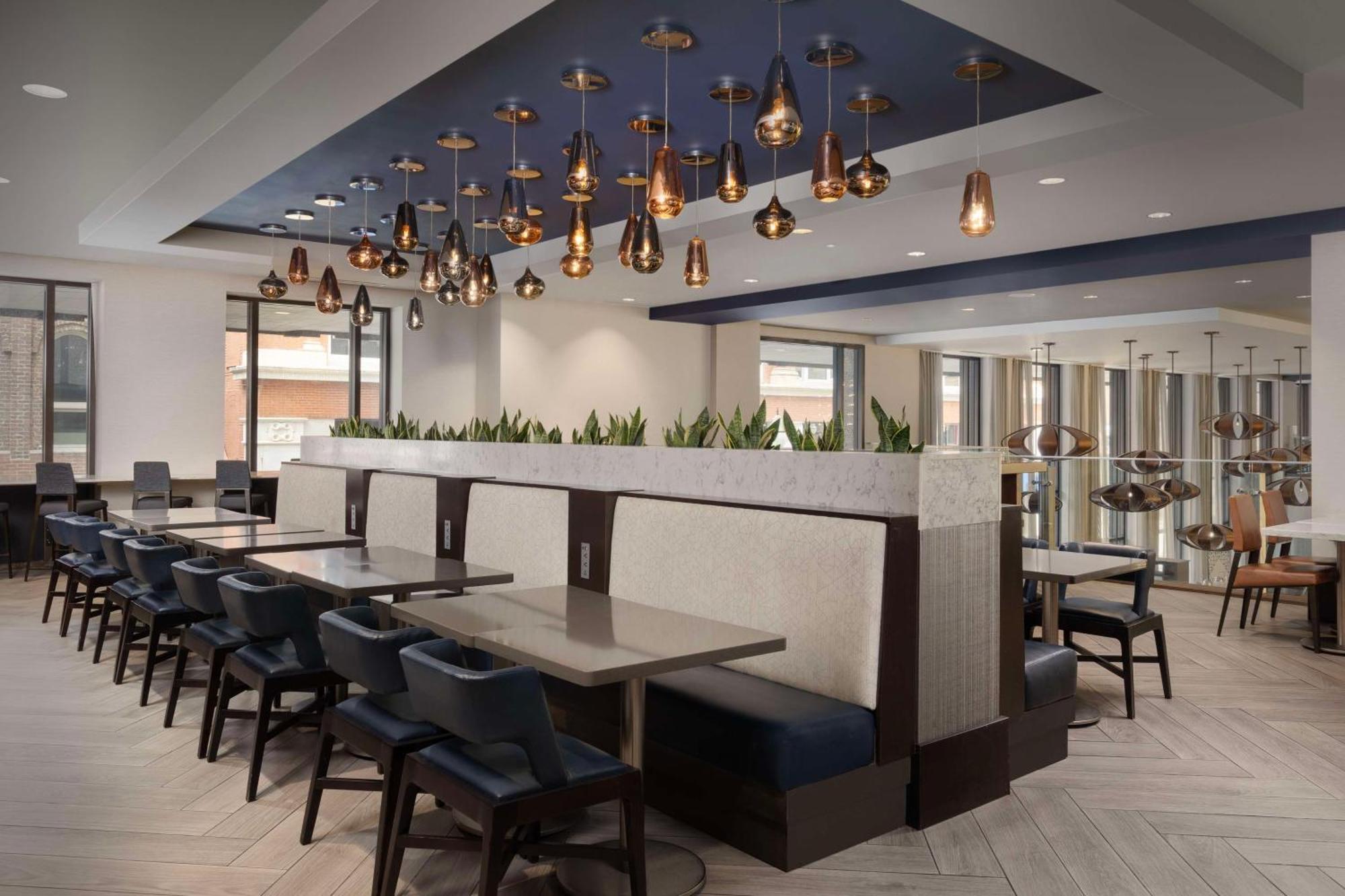 Embassy Suites By Hilton Knoxville Downtown Luaran gambar